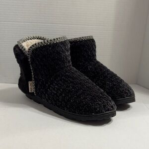 Muk Luks Black Sherpa Bootie Slippers